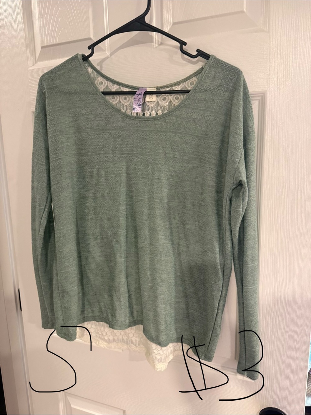 Light Green Women's Long Sleeve Layered Hem Top